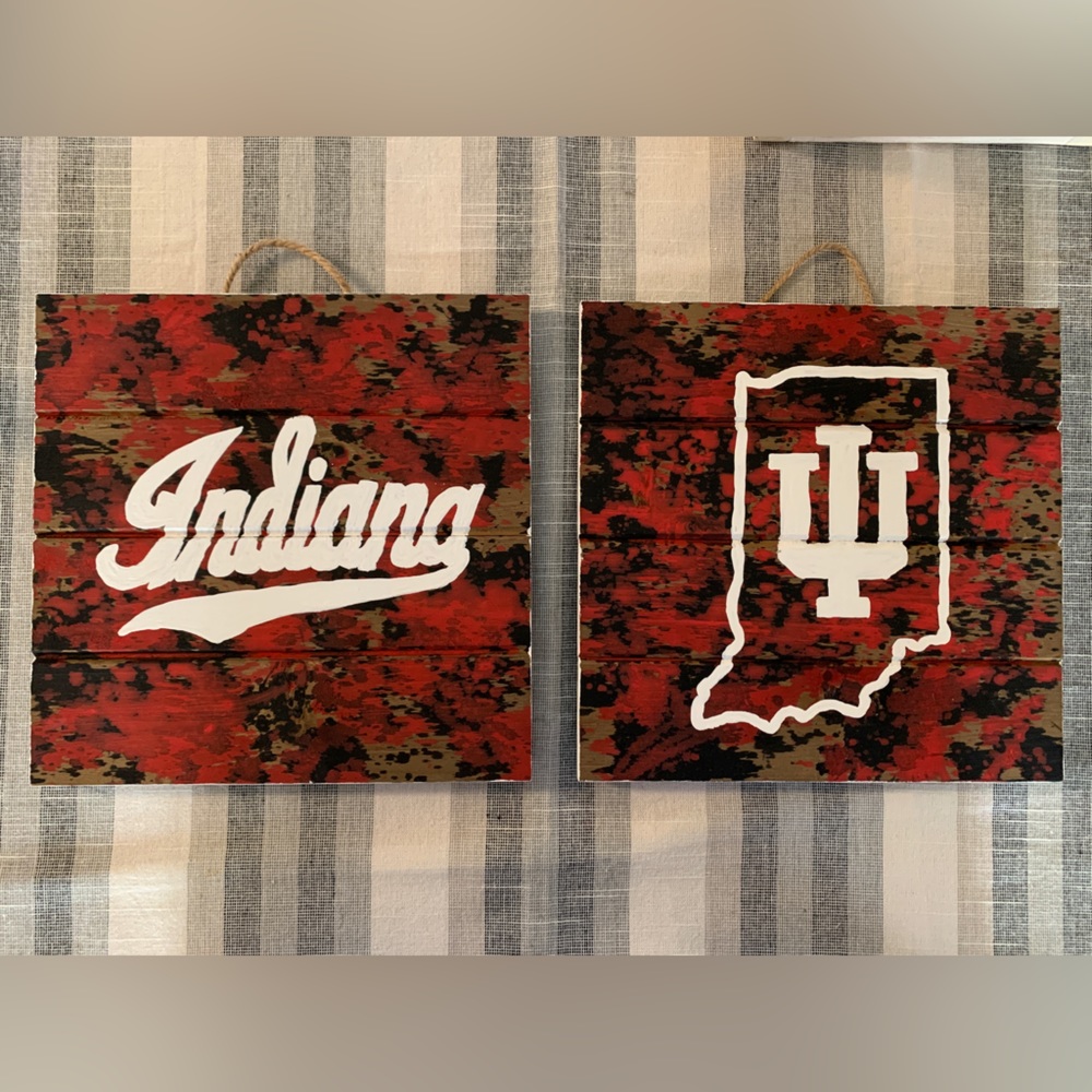 IU Indiana University Wall Decor